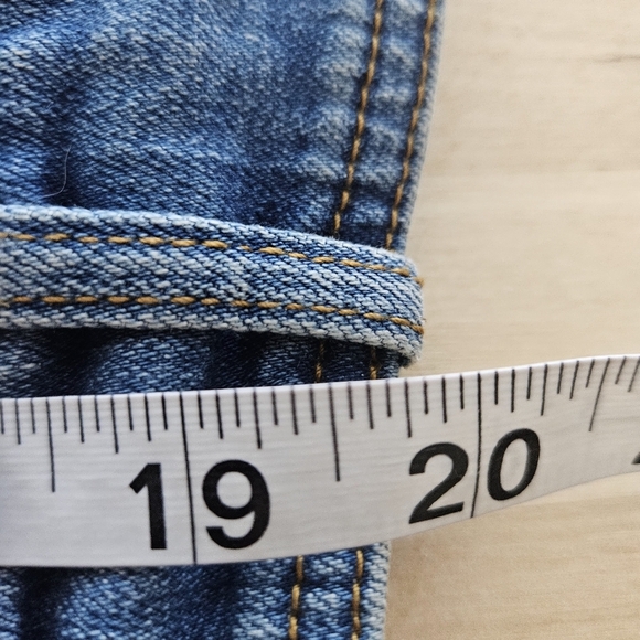 Cache Women's Blue Denim Short Jacket Rhinestone Buttons Size 6 - Picture 9 of 12